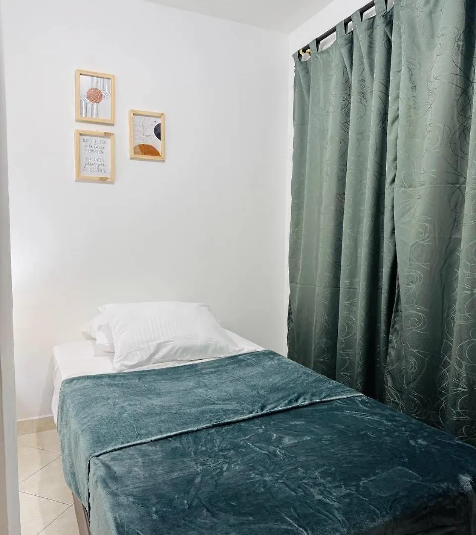 아파트 Apartamento Completo 3 Habitaciones Laureles-Estadio Hasta 6 Personas 메딜린